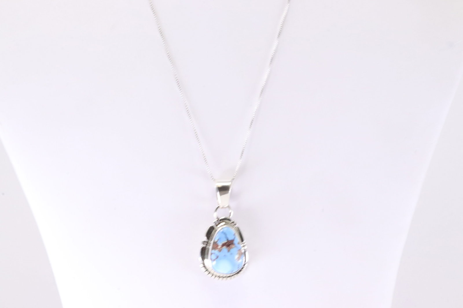 Native America Navajo Sterling Silver Golden Hill Turquoise Pendant By NJ With A 925 Necklace.: This is a Native America Navajo Sterling Silver Golden Hill Turquoise Pendant By NJ With A 925 Necklace. Stamp NJ. Necklace Length: 18.00.