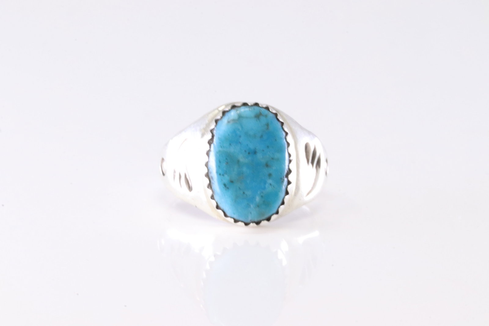 Native America Navajo Sterling Silver Turquoise Ring By ML. (1 of 4)