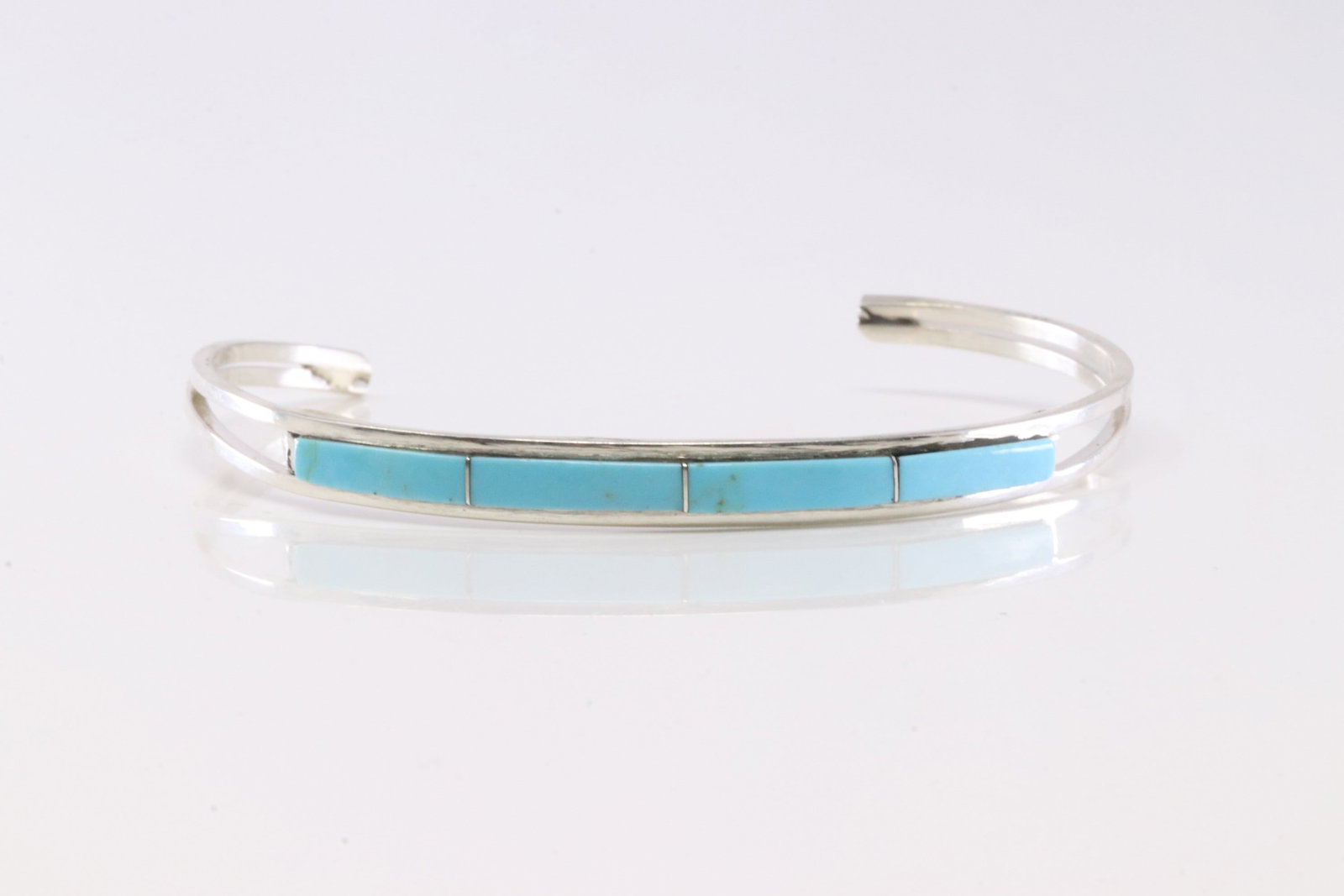 Native America Navajo Sterling Silver Turquoise Inlay Bracelet Cuff By Jamie J.: This is a Native America Navajo Sterling Silver Turquoise Inlay Bracelet Cuff By Jamie J. Stamp Jamie J.