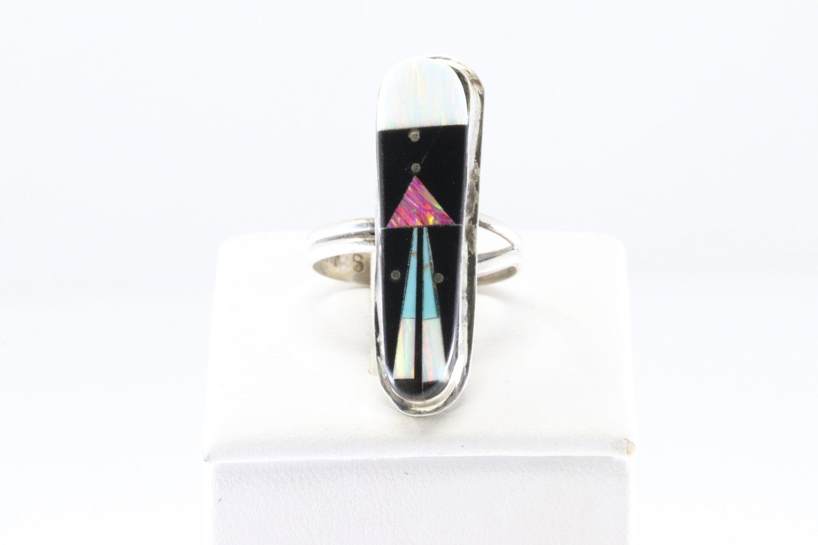 Native America Navajo Sterling Silver Night Sky Multi-Color Ring By Smith.: This is a Native America Navajo Sterling Silver Night Sky Multi-Color Ring By Smith.