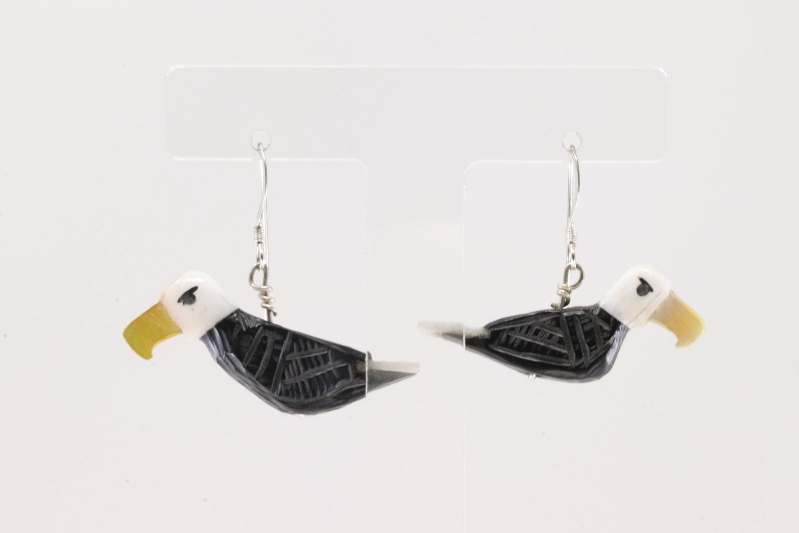 America Sterling Silver Multi-Color Stone Bird Dangling Earring's.: This is a America Sterling Silver Multi-Color Stone Bird Dangling Earring's.
