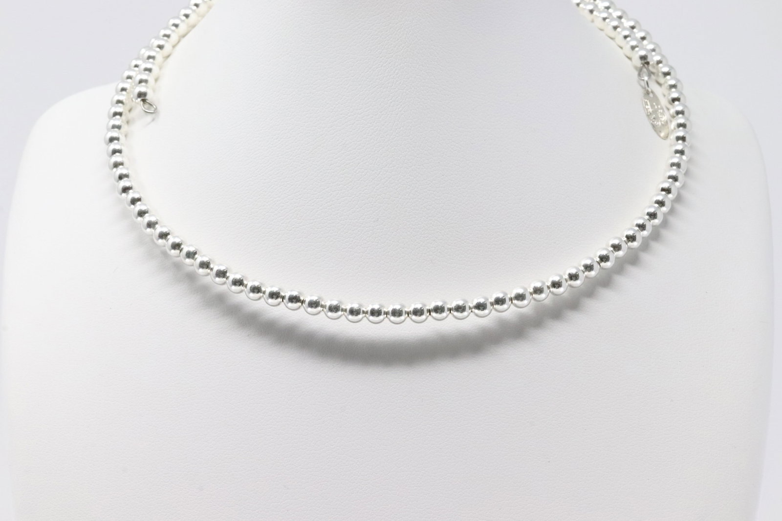 Native America Navajo Sterling Silver Pearl Beaded Choker Necklace By Lucinda Sardo.: This is a Native America Navajo Sterling Silver Pearl Beaded Choker Necklace By Lucinda Sardo.
