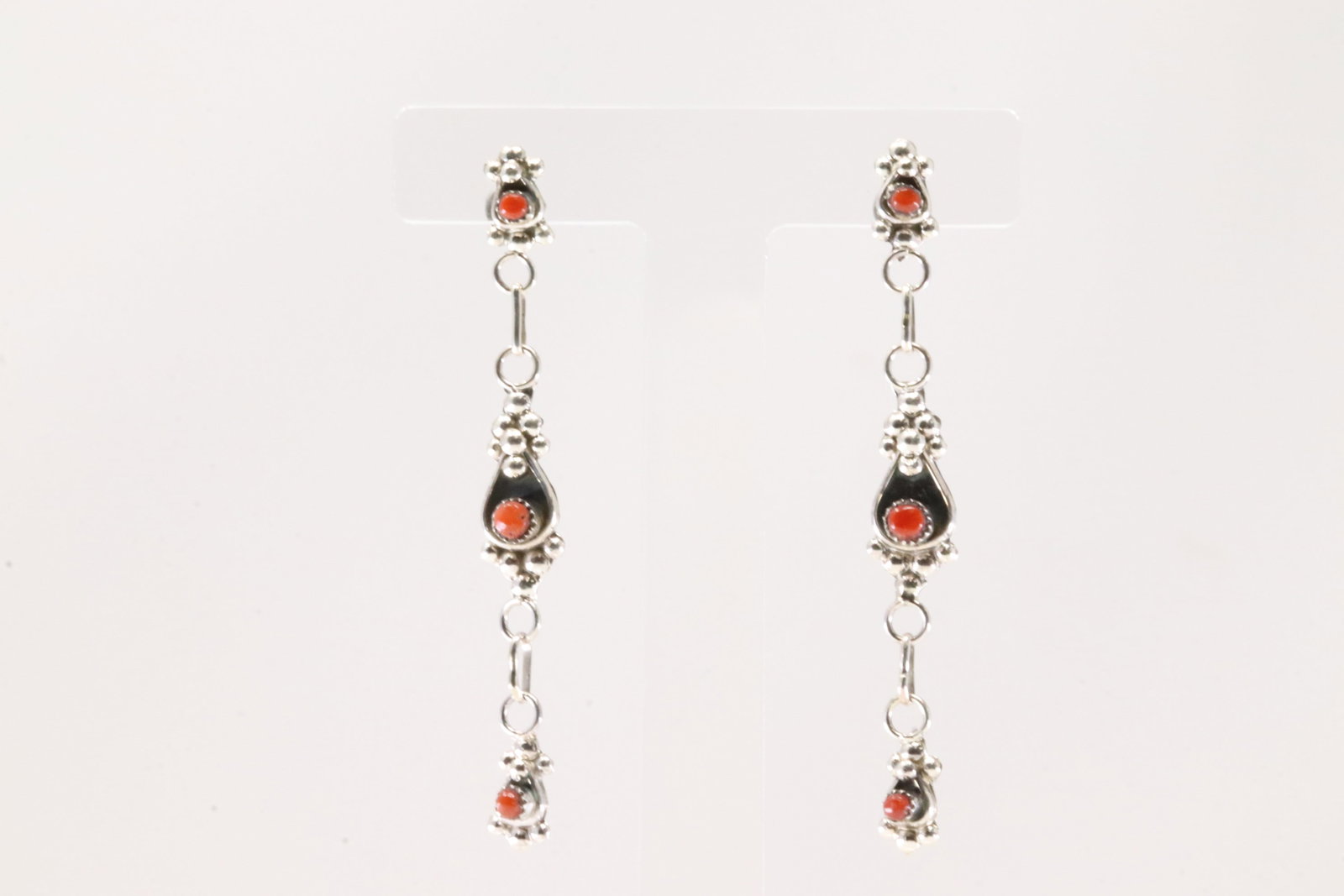 America Sterling Silver Coral Post / Dangling Earring's. (1 of 4)