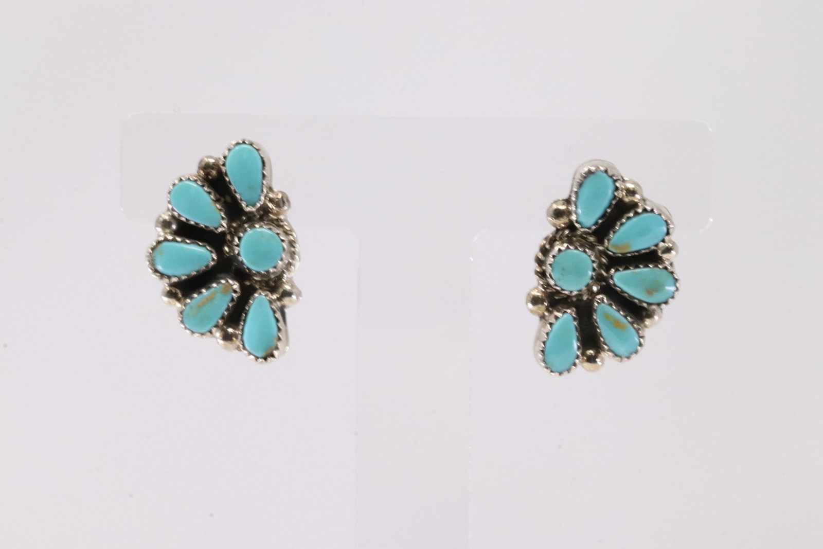 Native America Navajo Sterling Silver Kingman Turquoise Post Earring's By Alicia Wilson. (1 of 3)