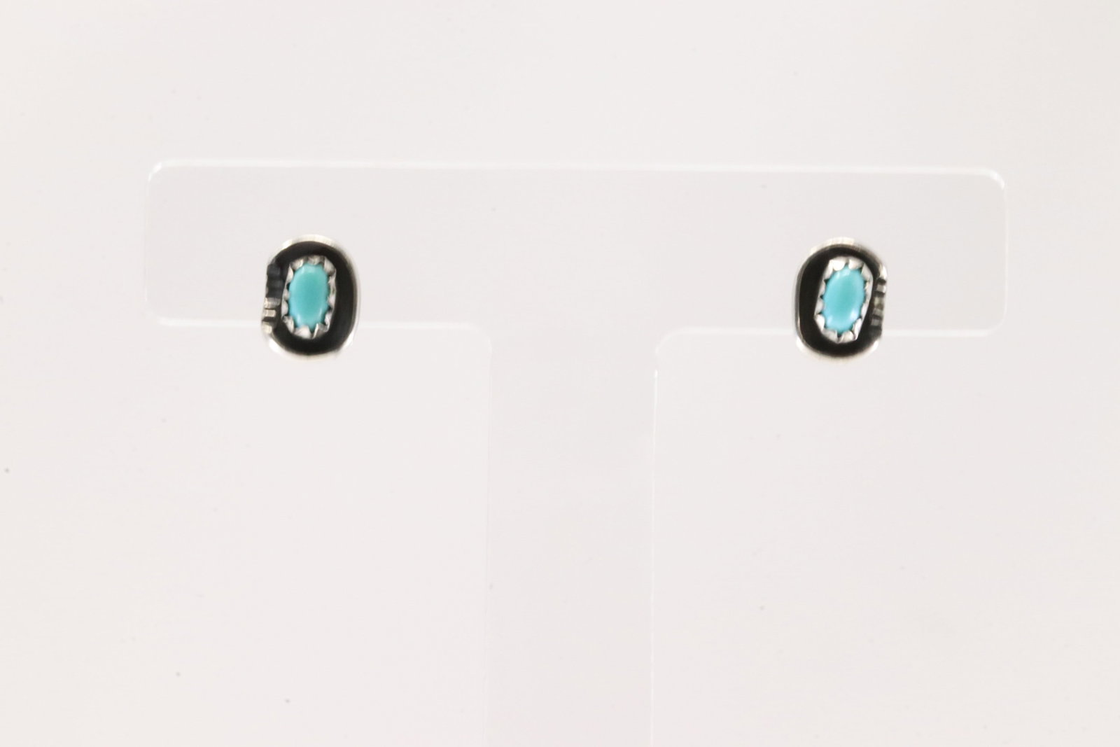 America Sterling Silver Turquoise Post Earring's.: This is a America Sterling Silver Turquoise Post Earring's.