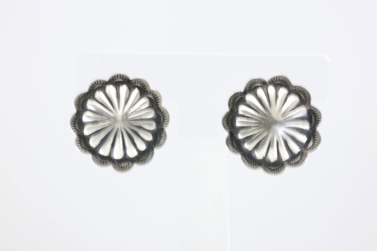 America Sterling Silver Conch Post Earring's. (1 of 4)