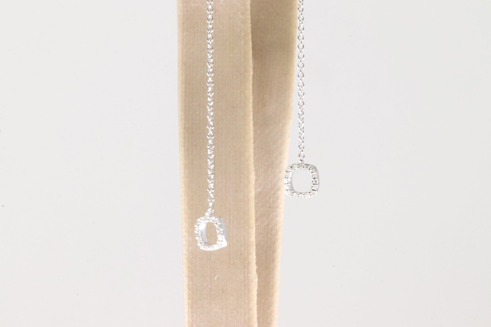 Diamond Stud & Dangling Earring 14Kt.: Ladies 14Kt White Gold Diamond Stud & Dangling Earring. This Beautiful Stud & Dangling Earring's with 46 Sparkling Diamonds. Diamonds Weight: 0.17ctw.