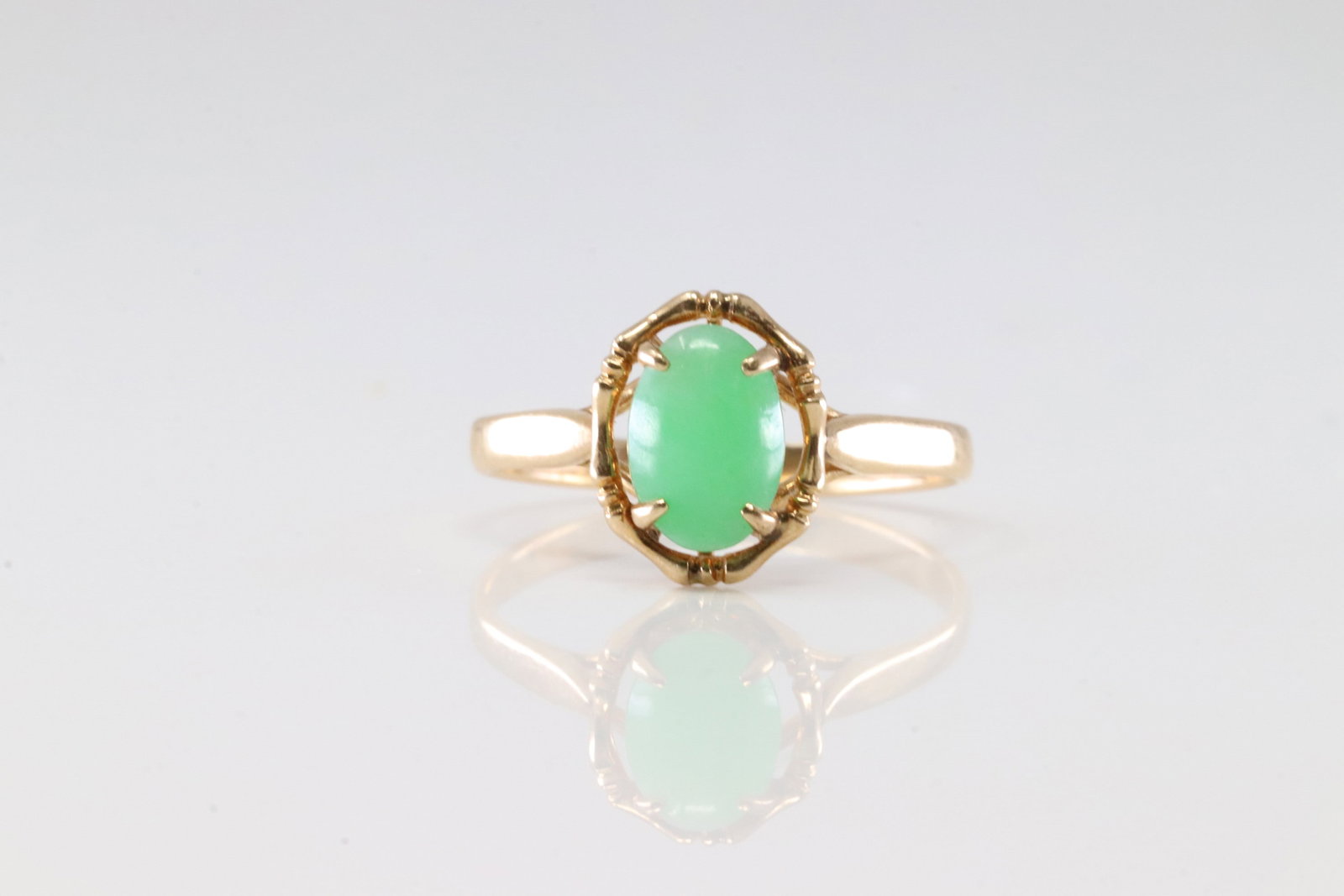 Jade Ring 14Kt.: 14Kt Yellow Gold Jade Ring. This Charming Ring has Jade Stone. Ring size: 6.00.