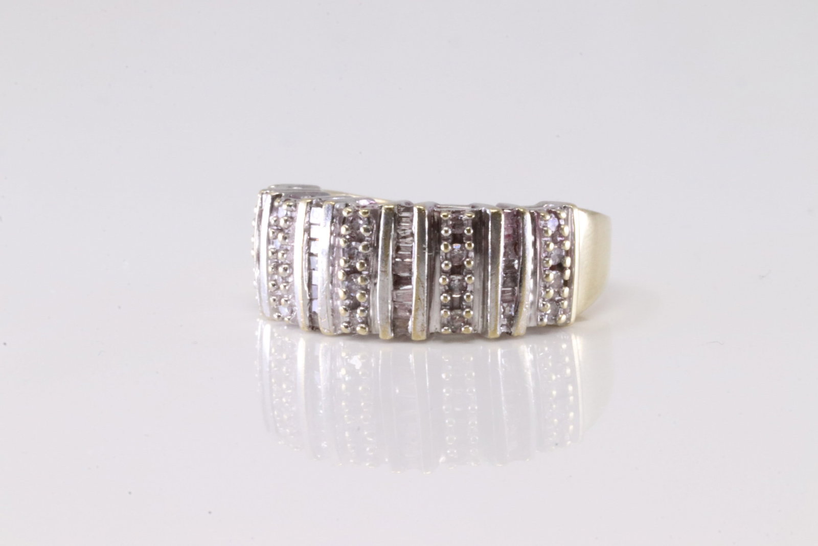 Diamond Ring 10Kt. - 3