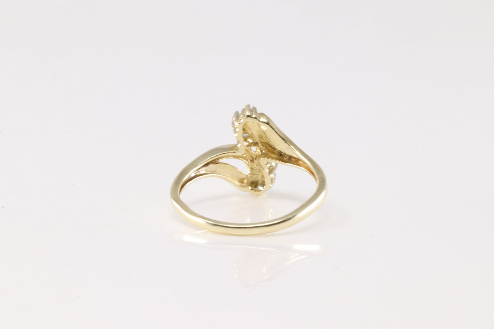 Diamond Ring 10Kt. - 4