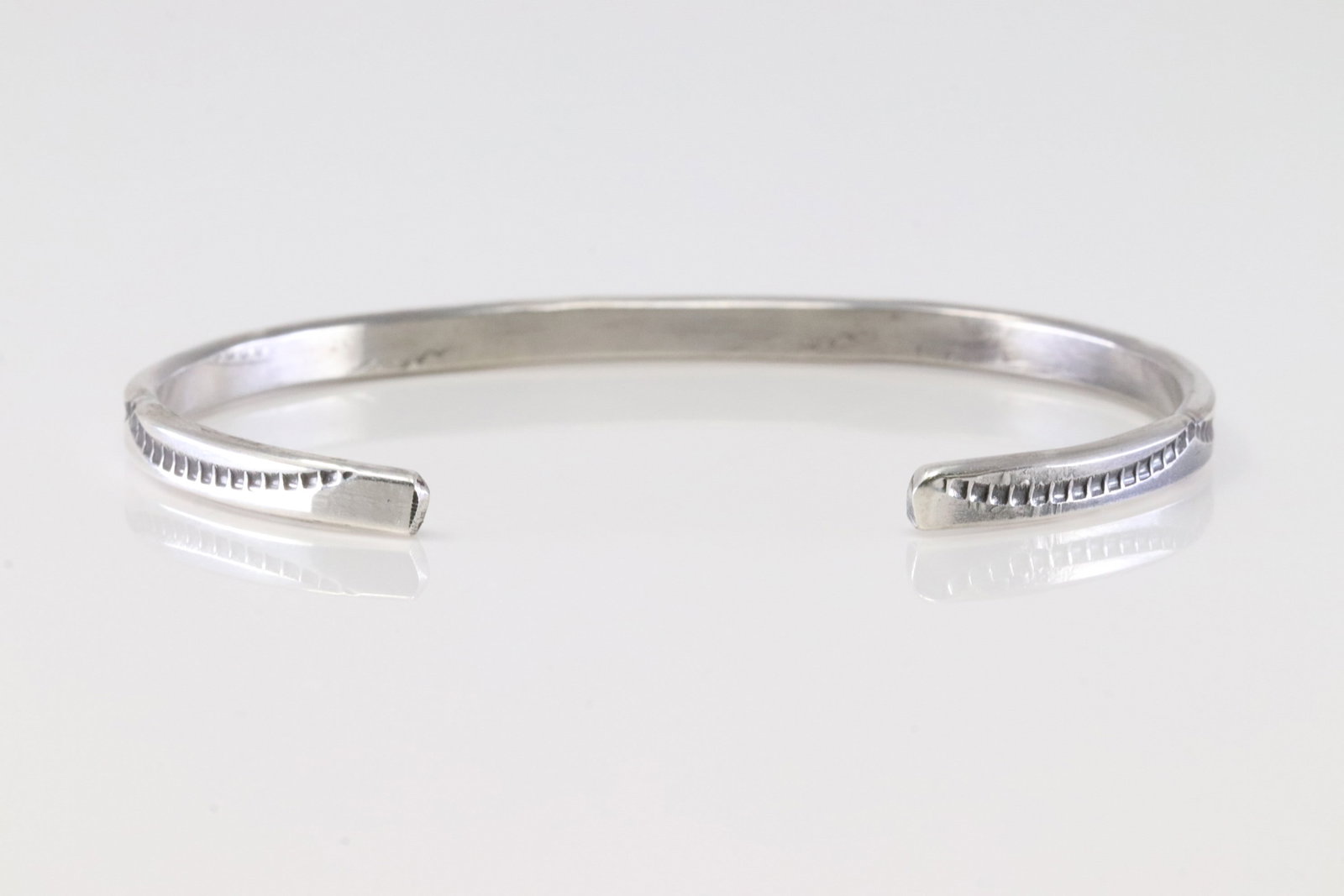 America Sterling Silver Solid Bracelet Cuff. - 4
