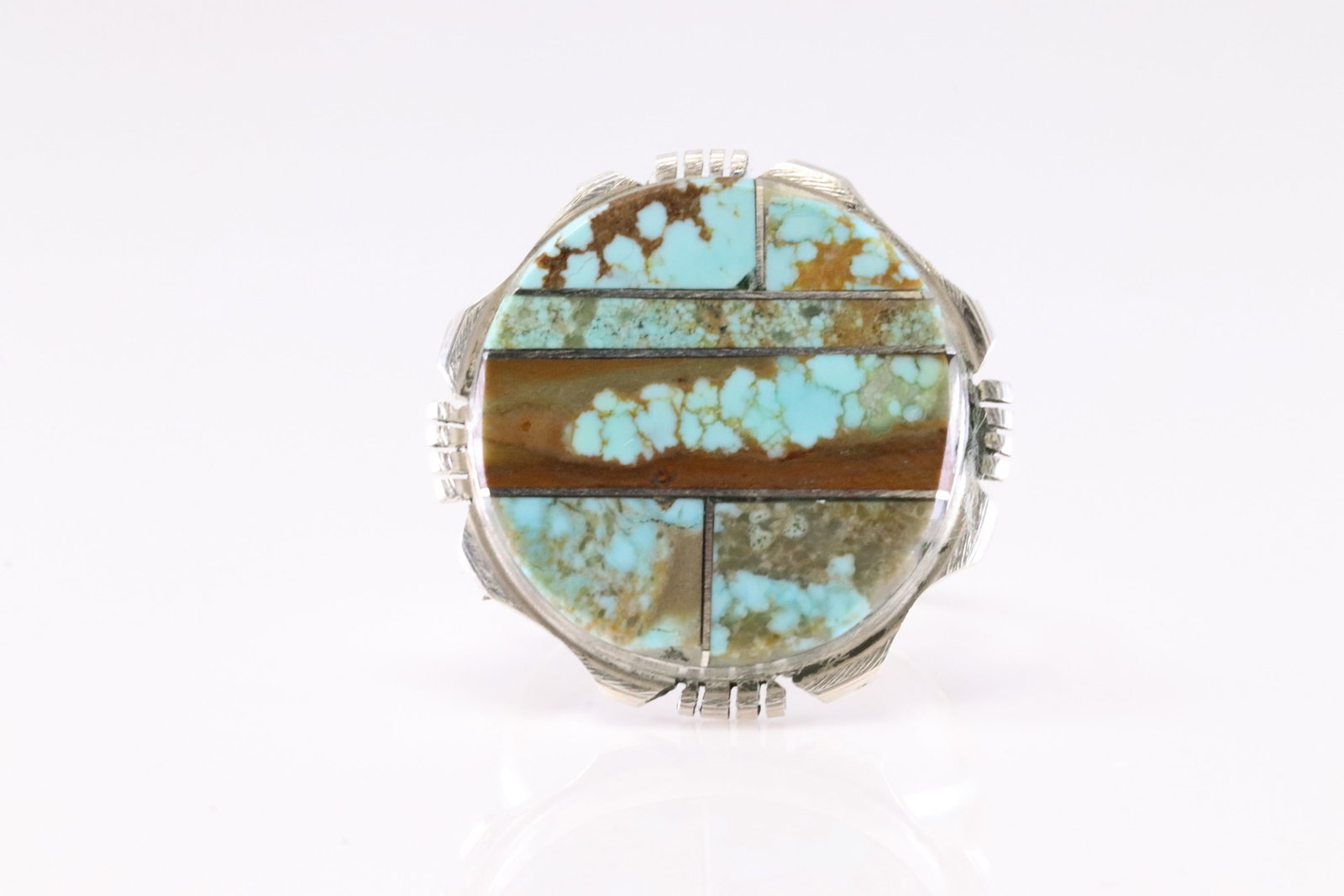 Native America Navajo Sterling Silver Turquoise Inlay Ring By B.E.: This is a Native America Navajo Sterling Silver Turquoise Inlay Ring By B.E. Ring size: 9.50.