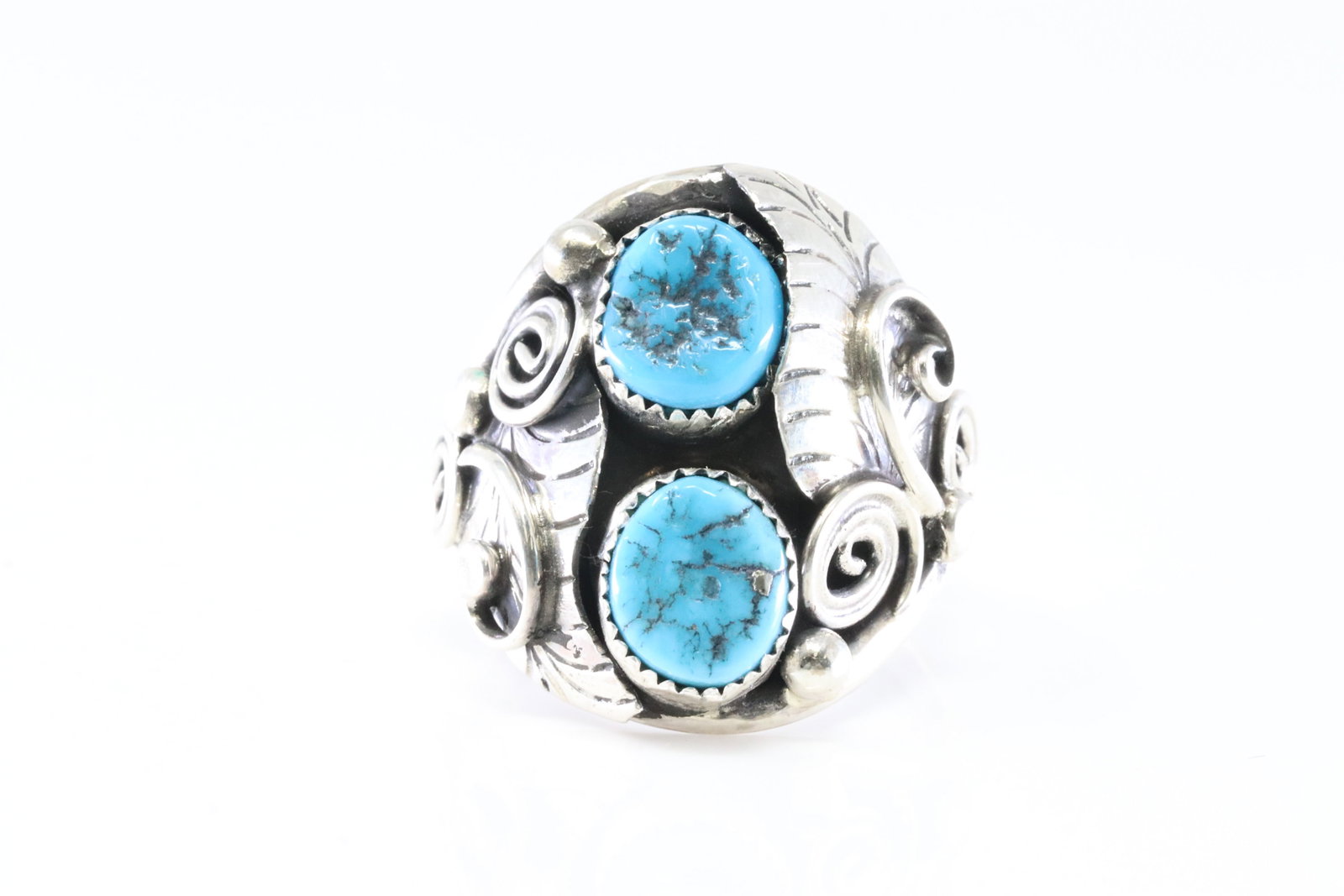Native America Navajo Sterling Silver Turquoise Ring By B.: This is a Native America Navajo Sterling Silver Turquoise Ring By B. Ring size: 10.50.