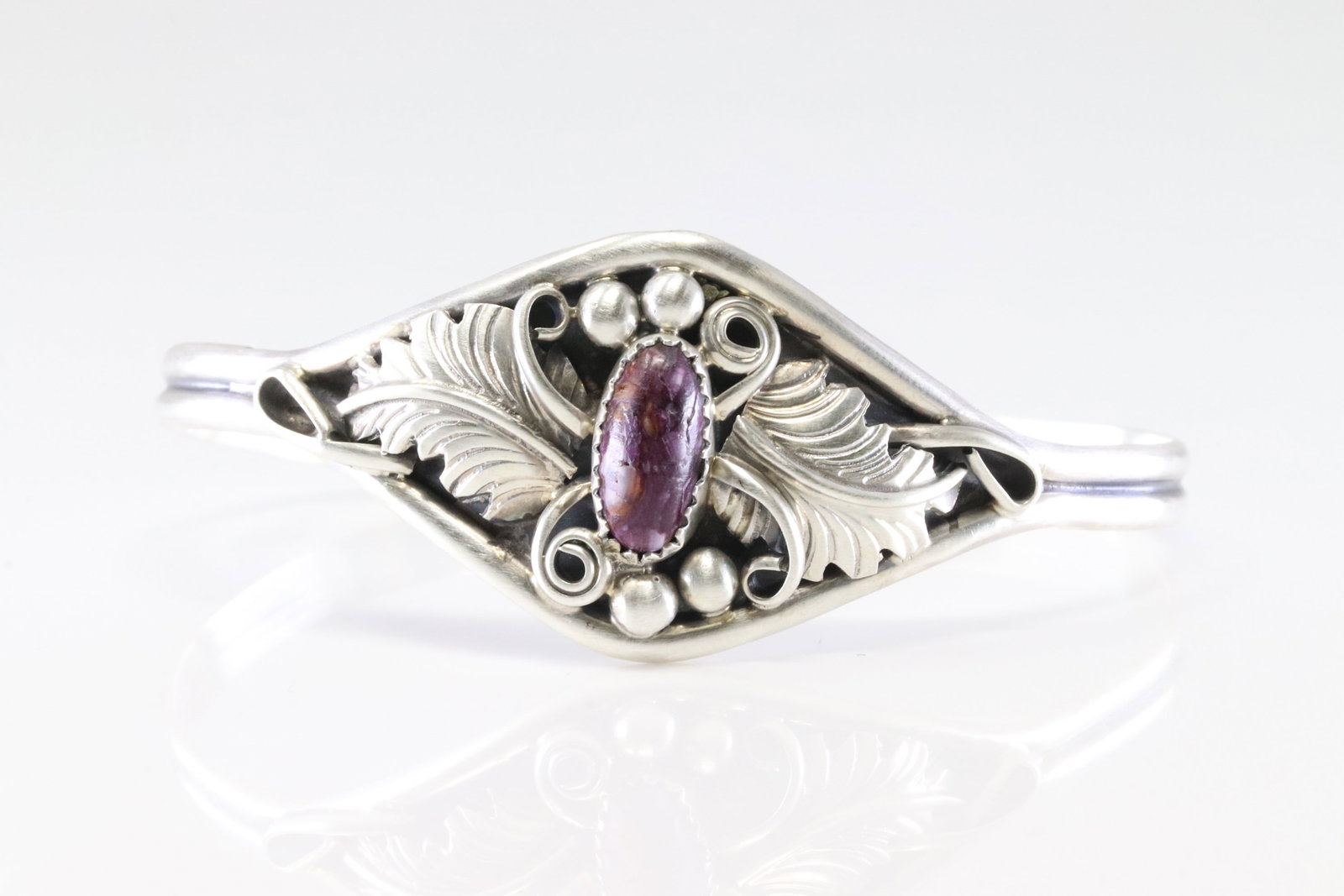 Native America Navajo Sterling Silver Purple Spiny Oyster Bracelet Cuff By Harry B. Yazzie. (1 of 4)