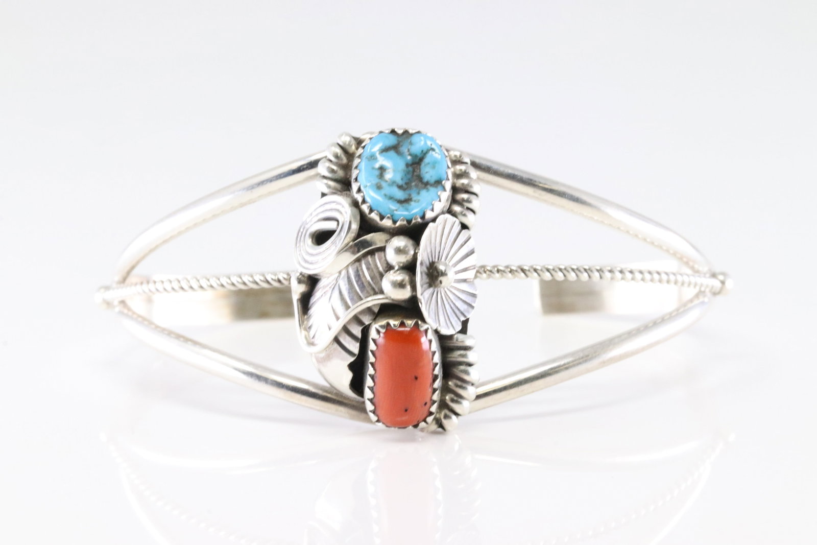 Native America Navajo Sterling Silver Kingman Turquoise & Coral Bracelet Cuff By Maximo Calladitto.: This is a Native America Navajo Sterling Silver Kingman Turquoise & Coral Bracelet Cuff By Maximo Calladitto.