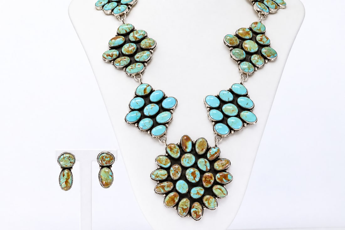 Native America Navajo Sterling Silver Kingman Turquoise Necklace & Earring's Sert By JB. (1 of 7)