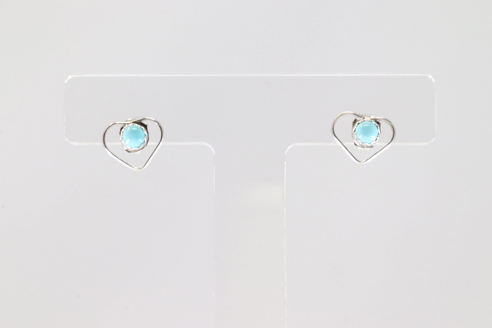 American Sterling Silver Turquoise Heart Post Earring's.: This is a American Sterling Silver Turquoise Heart Post Earring's.