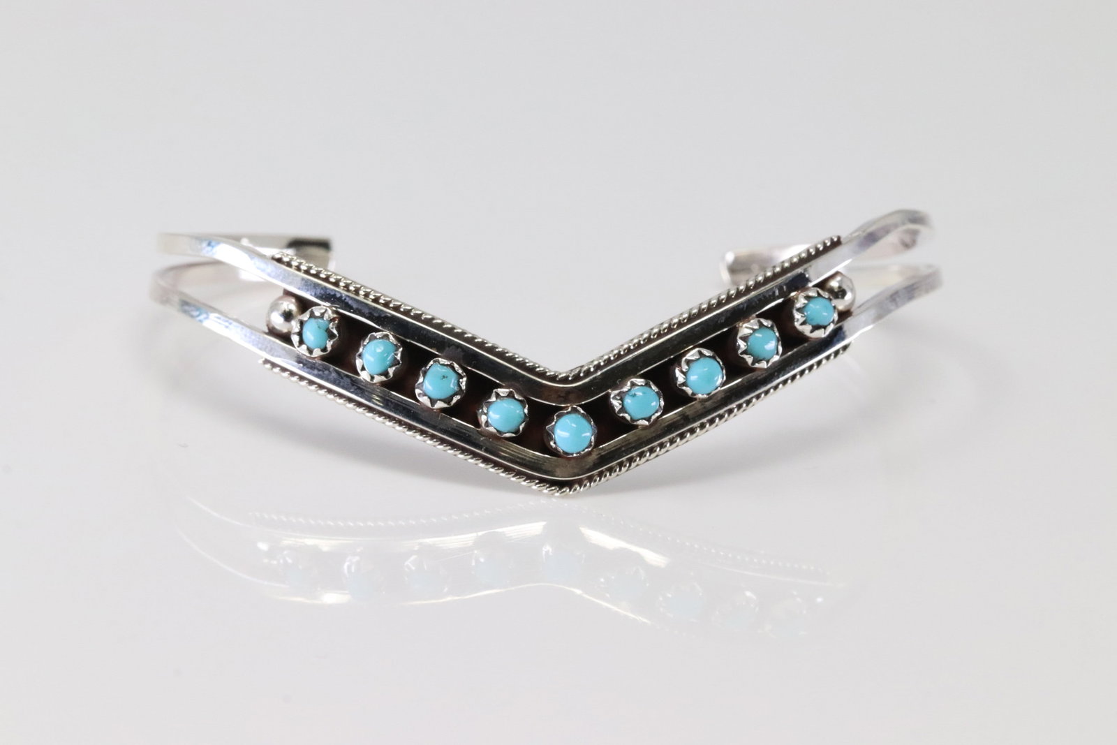 Native America Zuni Sterling Silver Turquoise Bracelet Cuff By LS. (1 of 4)
