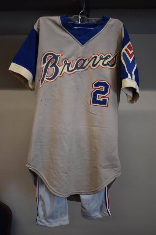 1979 Atlanta Braves Baseball Uniform Barry Bonnell: 1979 Atlanta Braves Baseball Uniform Barry Bonnell Pants are marked with the #3 and #65. These could have been Dale Murphys! Pants are marked with the #3 and #65. These could have been Dale Murphys!