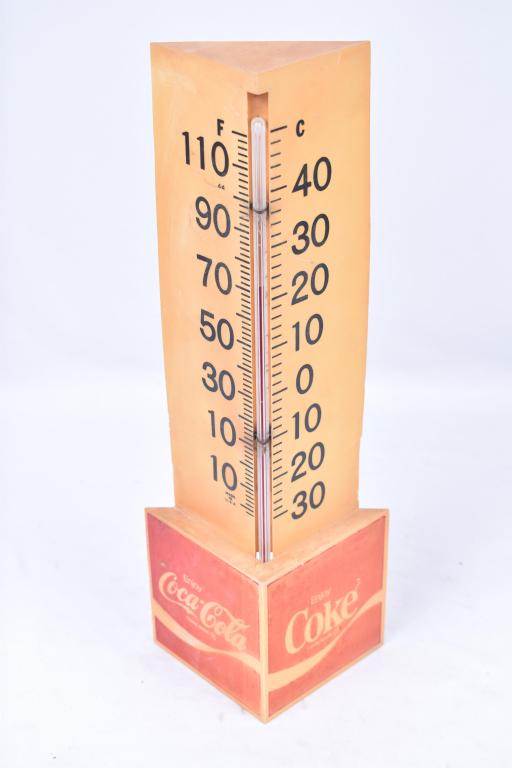 Enjoy Coca Cola Thermometer Measures 14.5" tall Does: Enjoy Coca Cola Thermometer Measures 14.5" tall Does have a small crack on the right side between the -20 and -30 Measures 14.5" tall Does have a small crack on the right side between the -20 and -30