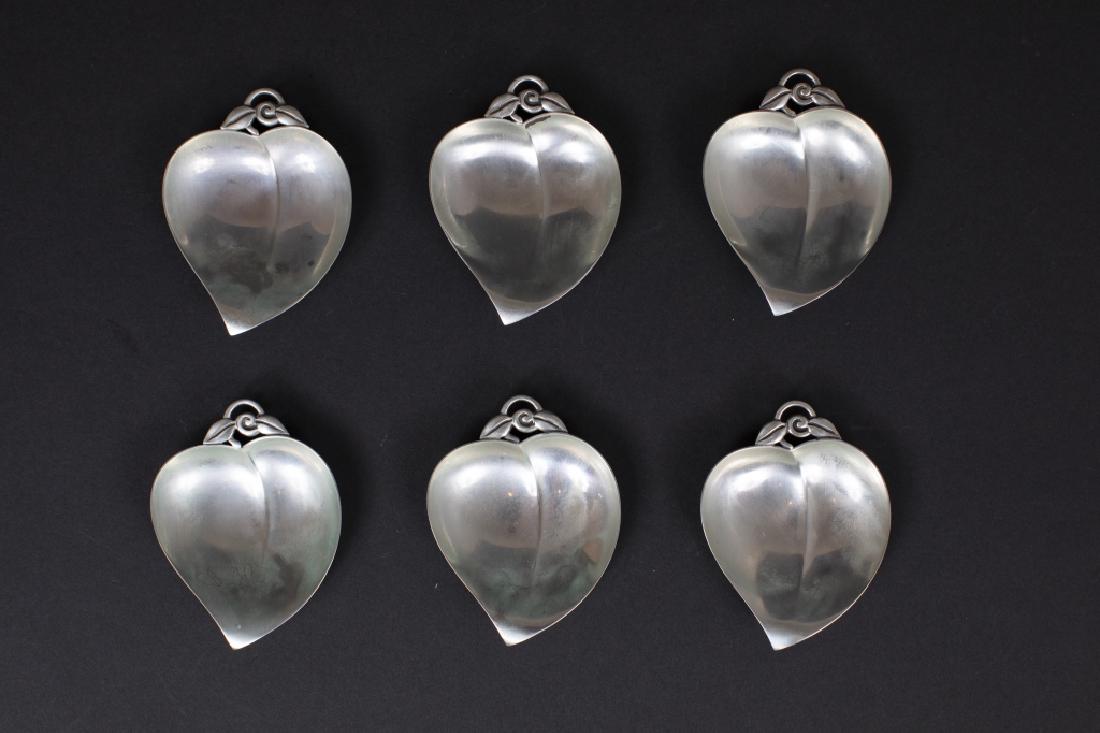 A set of six sterling leaf form ashtrays (1 of 3)