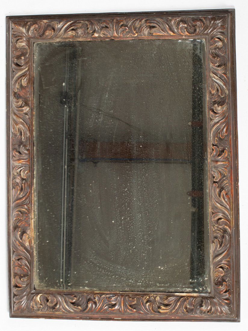 An Italian giltwood wall mirror (1 of 1)