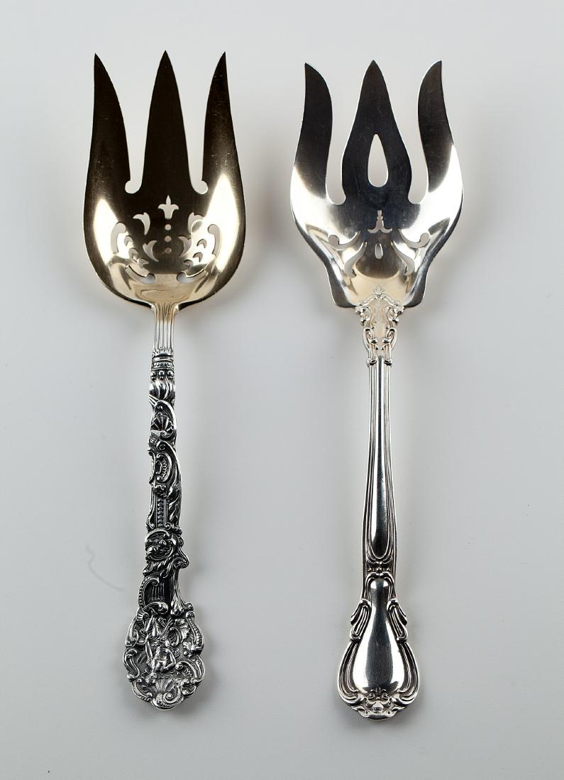 A sterling Gorham group of two salad serving forks (1 of 5)