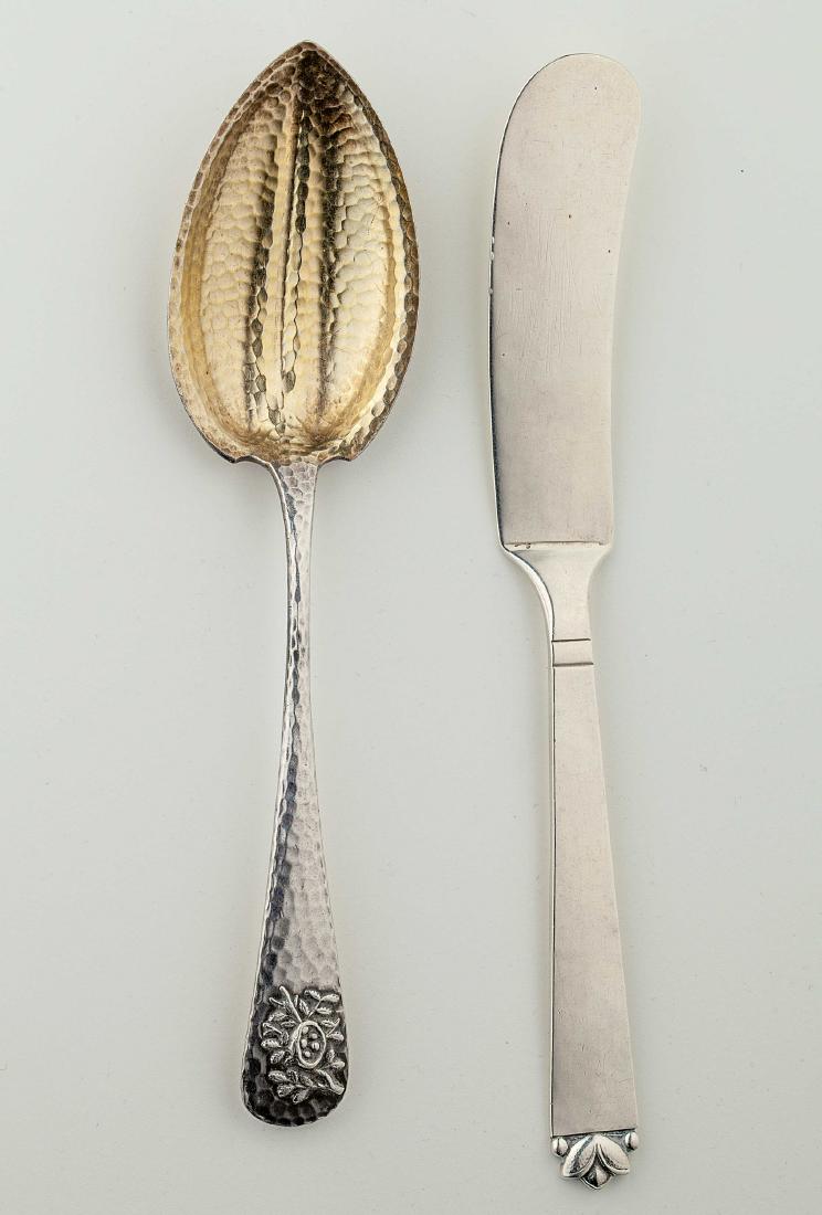 A sterling Gorham Antique Hammered preserves spoon (1 of 5)