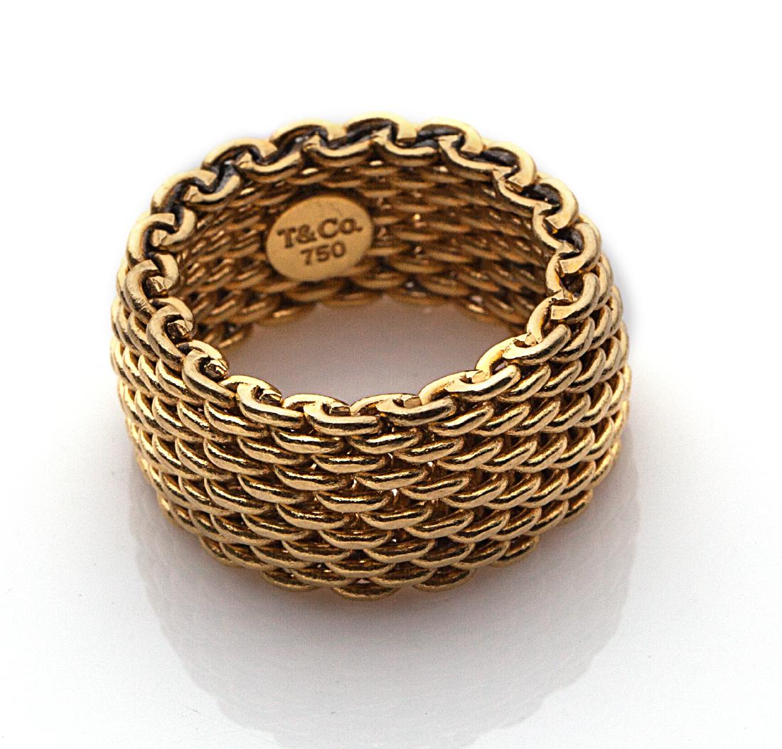 A Tiffany & Co. Somerset 18k ring (1 of 5)