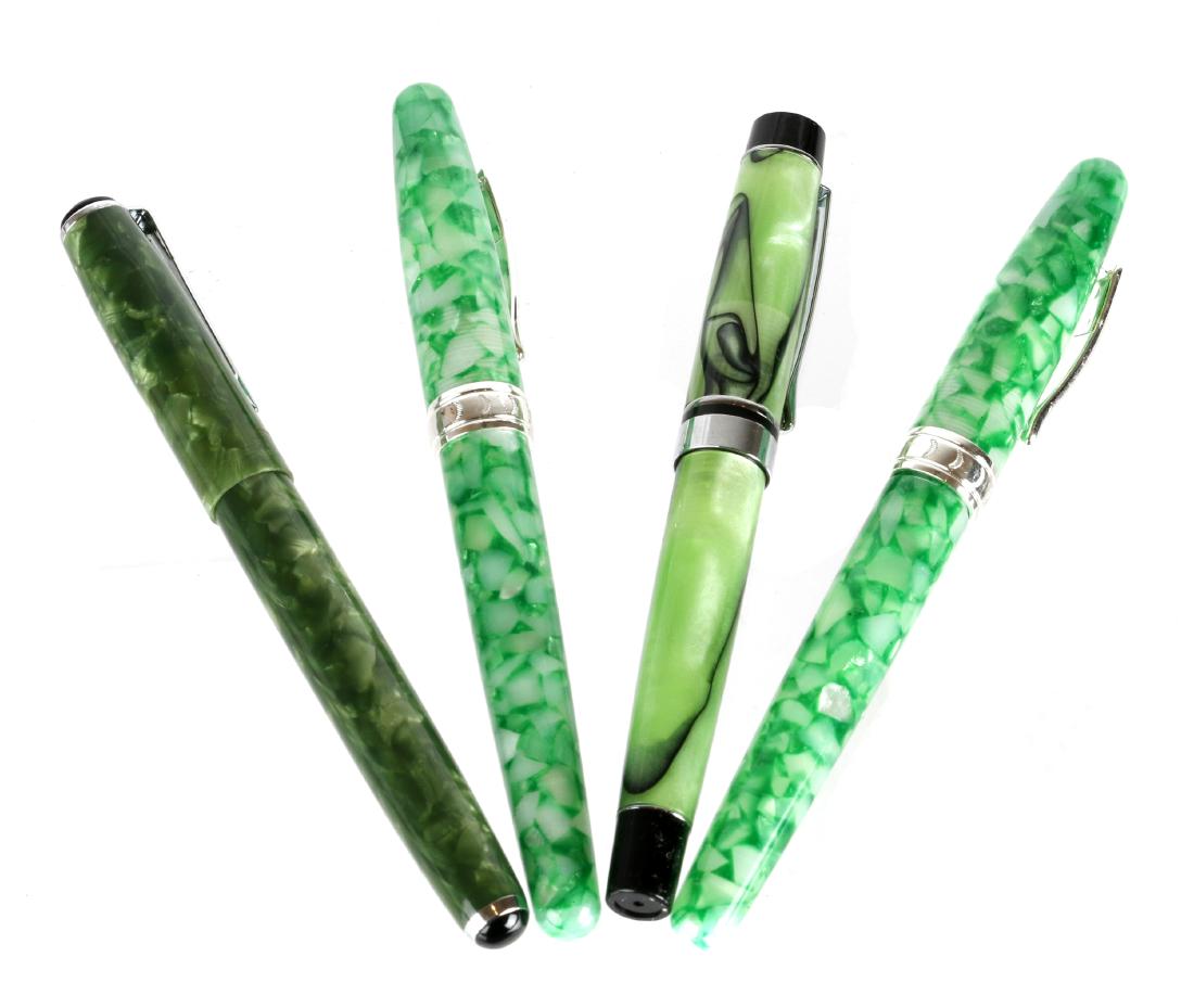 A Lot of eight pens (1 of 1)