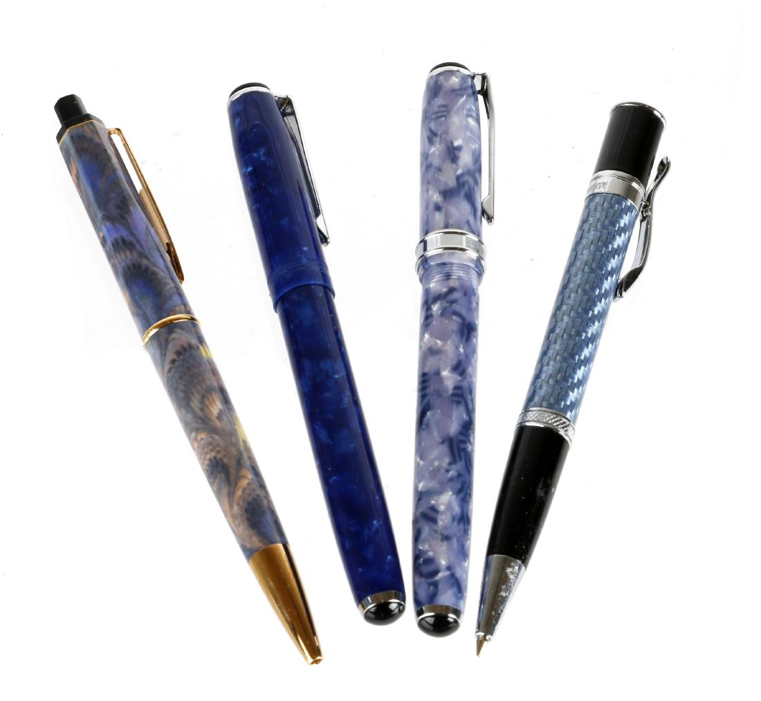 A lot of ten pens (1 of 1)