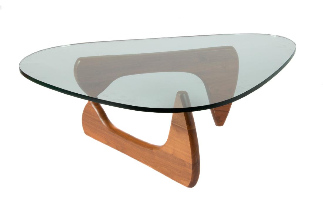 Noguchi for Herman Miller IN-50 coffee table (1 of 3)