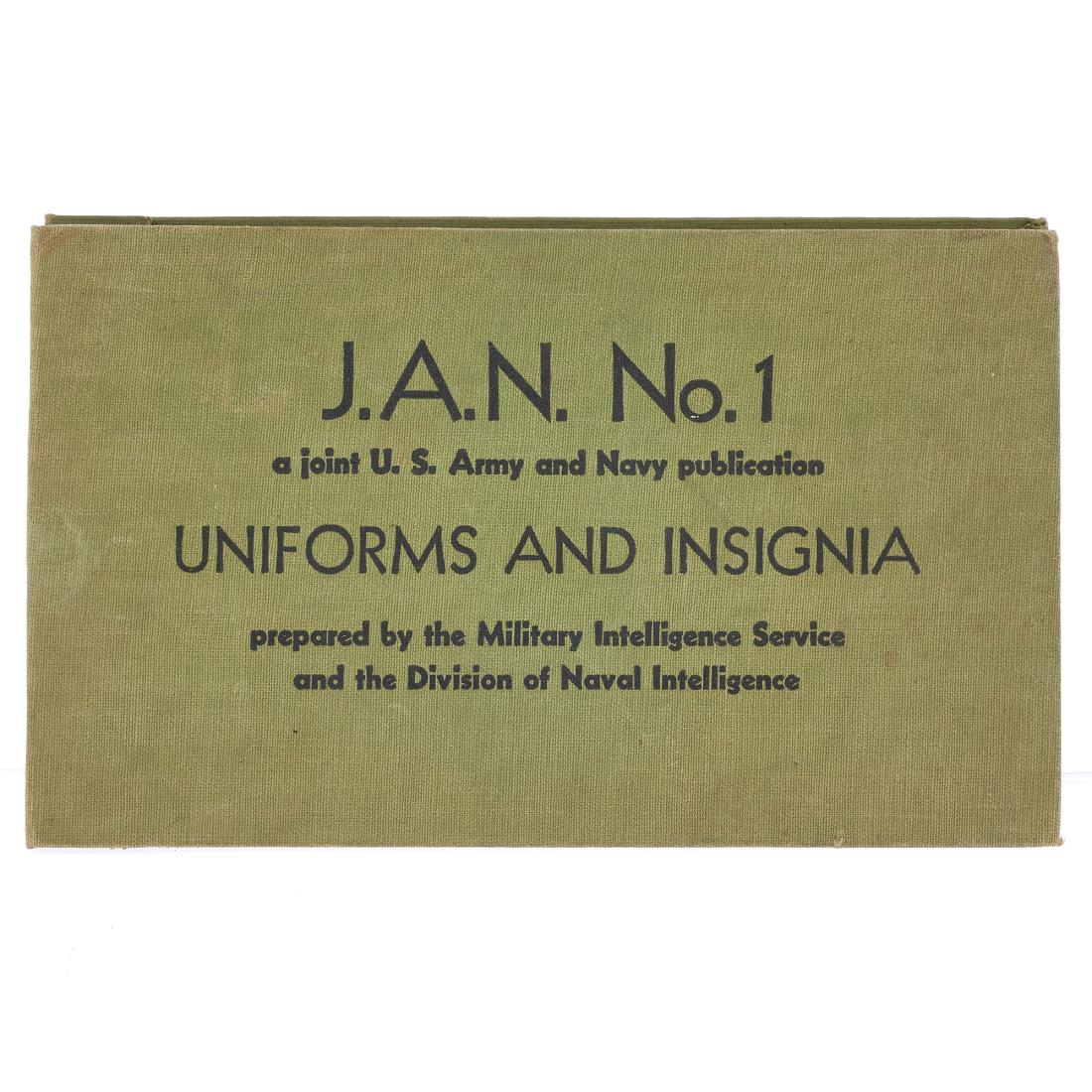 Uniforms and Insignia book US Military WWII (1 of 3)