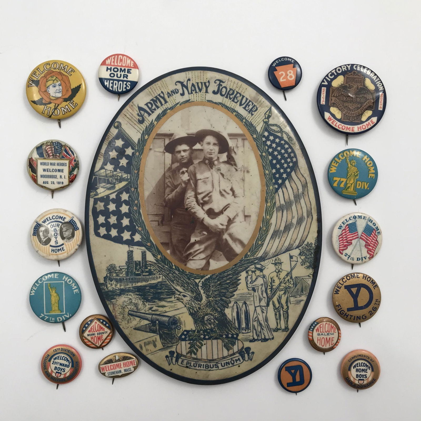 Group of 50 WWI Welcome Home Soldiers Buttons 8" (1 of 3)