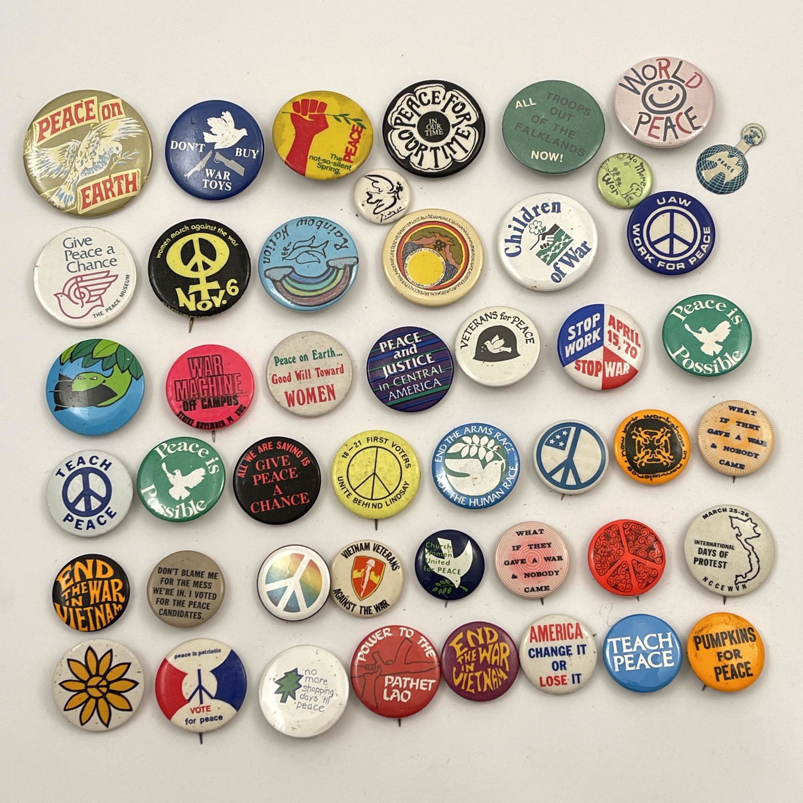 75 Vintage Vietnam Peace Anti War Buttons (1 of 2)