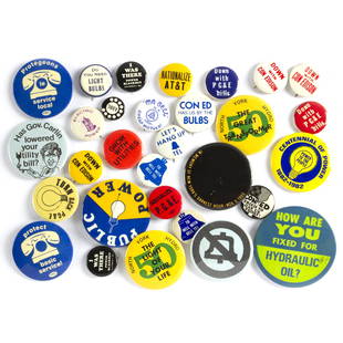 30 Vintage Utilities Buttons Pinbacks: 30 Vintage Utilities Buttons Pinbacks. 1 to 3 inches diameter.