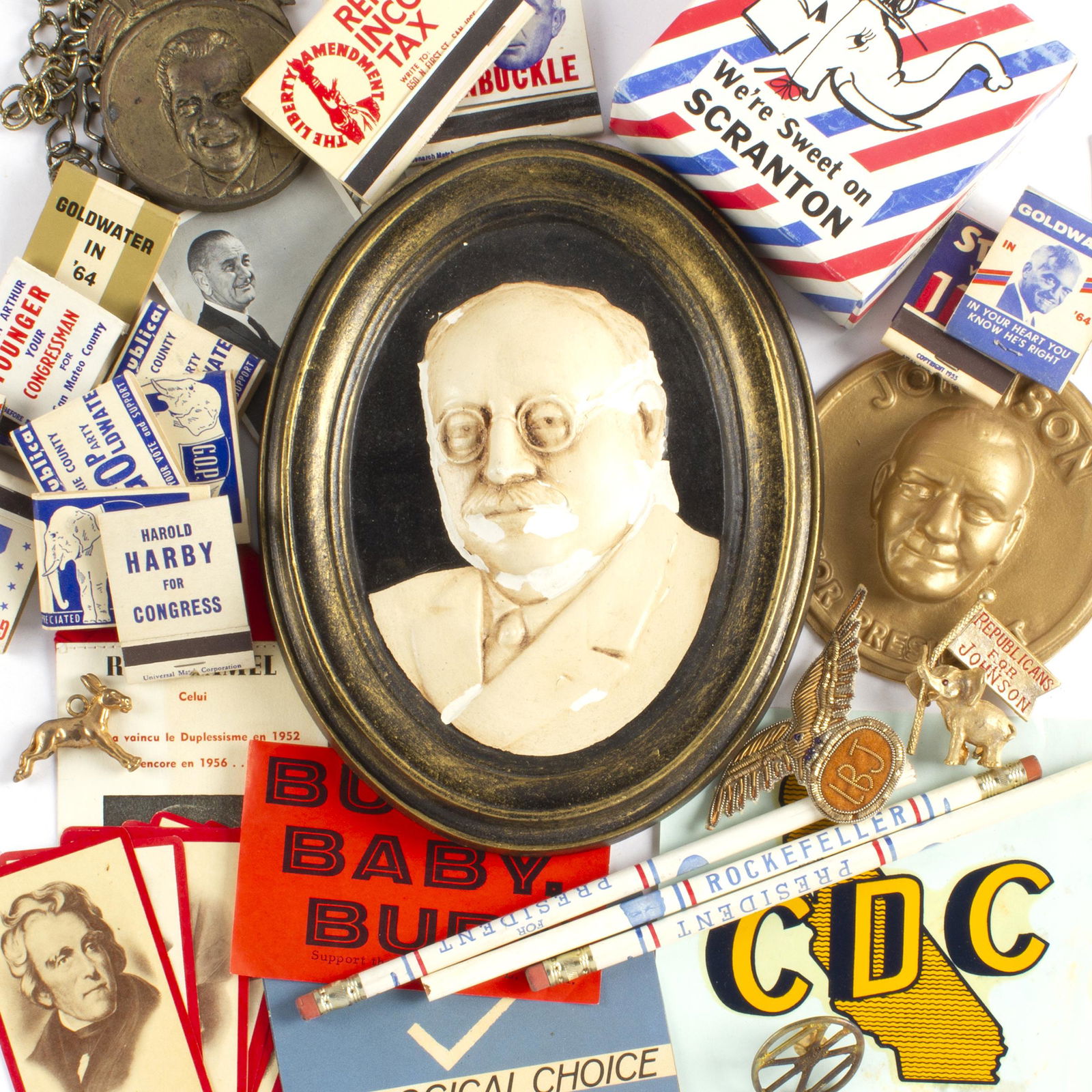 Lot of Vintage Political Oddities Souvenirs (1 of 1)