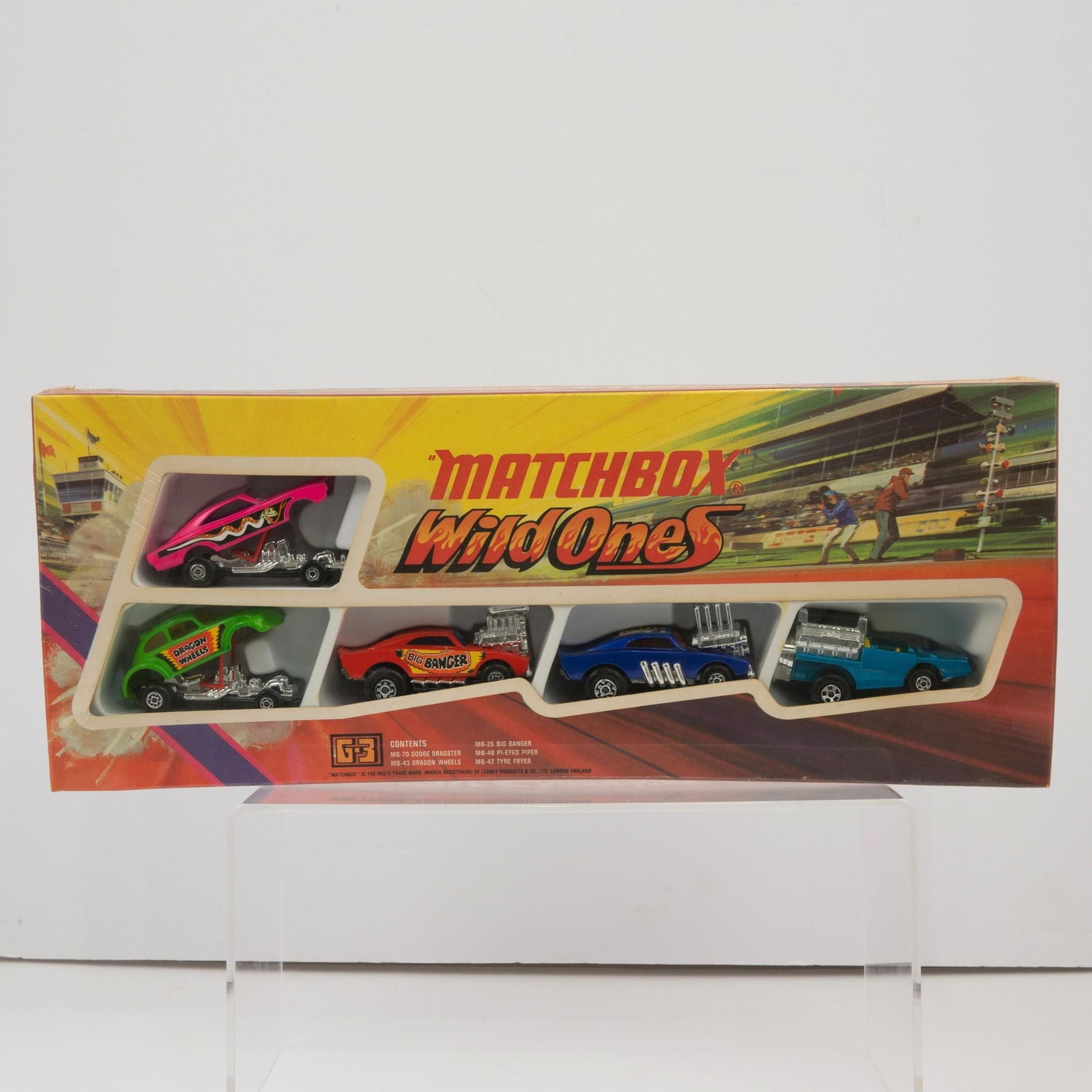 Matchbox Superfast G-3 Wild Ones Dragster Gift Set, 26 Big Banger Dragster, red body, dark blue (1 of 2)