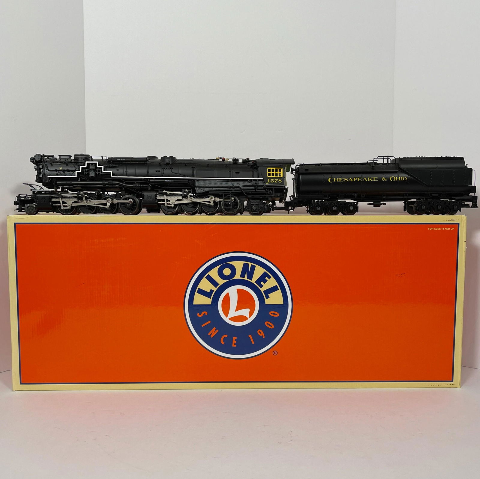 Lionel 6-11400 O Gauge 2-8-8-2 Chesapeake And Ohio h-7 Steam Locomotive And Tender, Three-rail, (1 of 6)