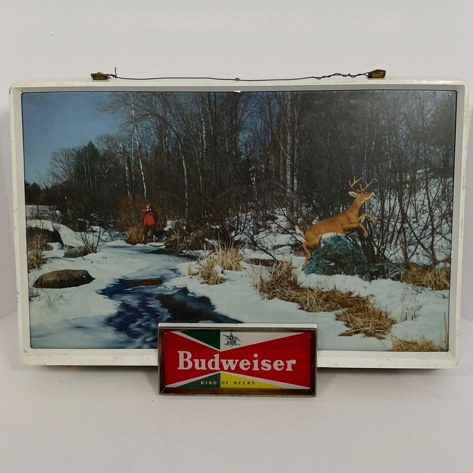 Budweiser King of Beers Illuminated Advertising Sign, Impressive electrically lit hanging (1 of 11)