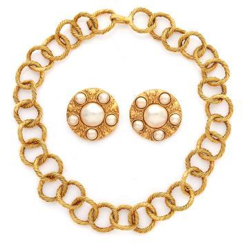 Gold-Tone Necklace and Pair of Ear Clips, Chanel (1 of 2)
