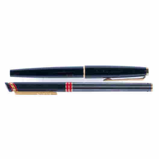 Pens & Writing Instruments