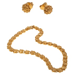 22k Yellow Gold Bracelet and Pair of Earrings