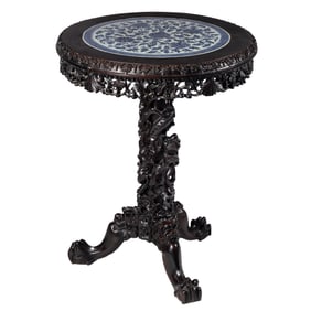 Chinese Export Center Table