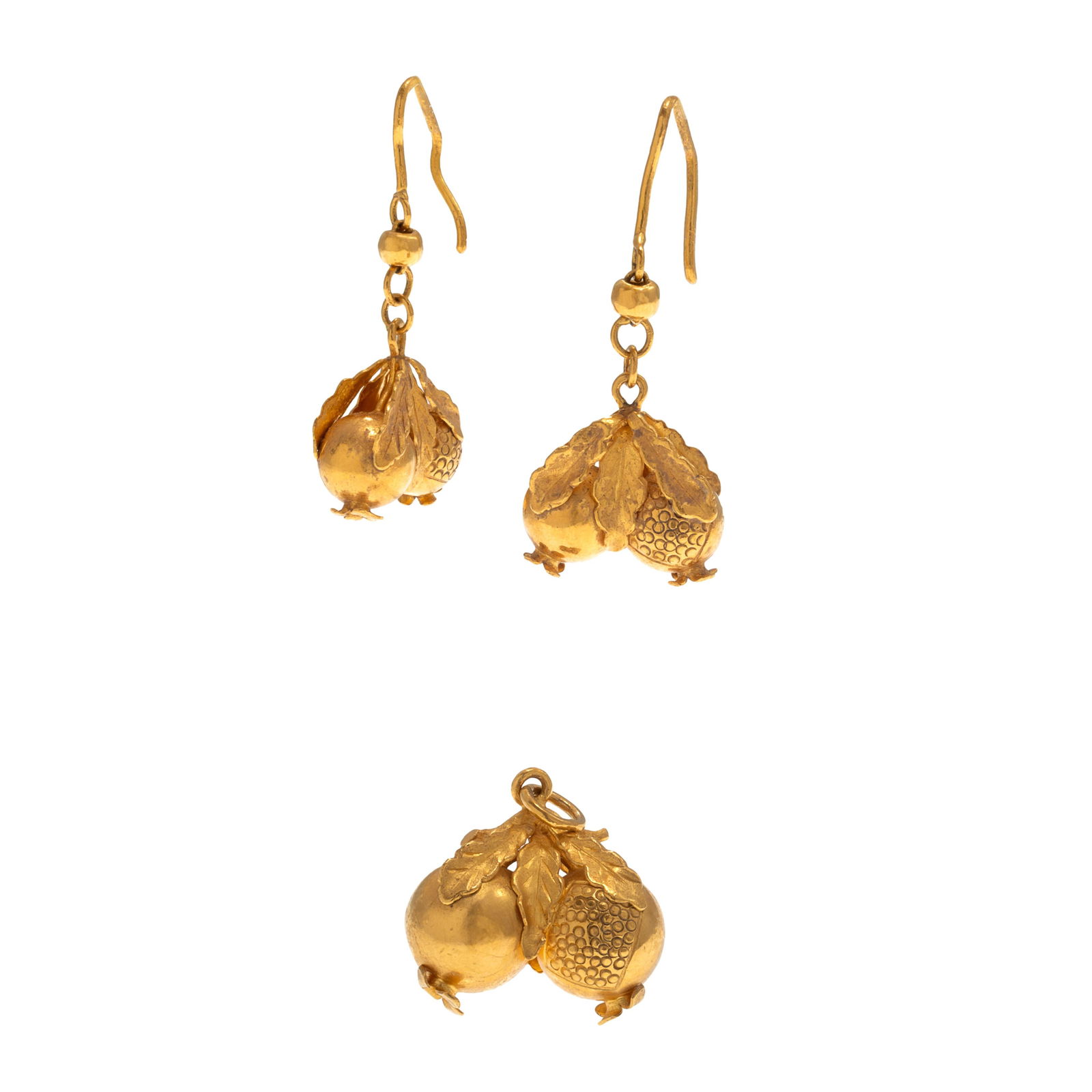 Chinese 22k Yellow Gold Jewelry Suite (1 of 3)