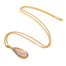 Mabe Pearl, Diamond, Yellow Gold Necklace