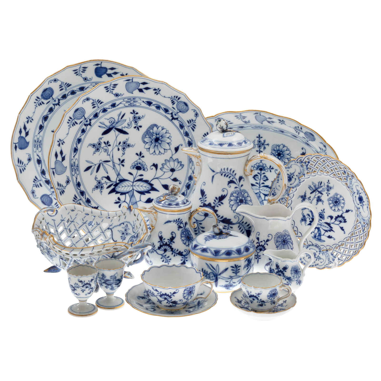 Meissen Porcelain Blue Onion Pattern (1 of 12)