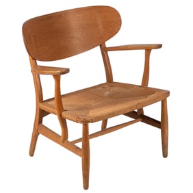 Hans Wegner Design Chair