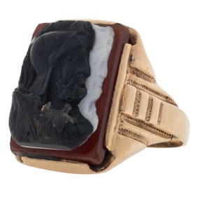 Gent's Art Deco Hardstone Cameo, 10k Yellow Gold Ring