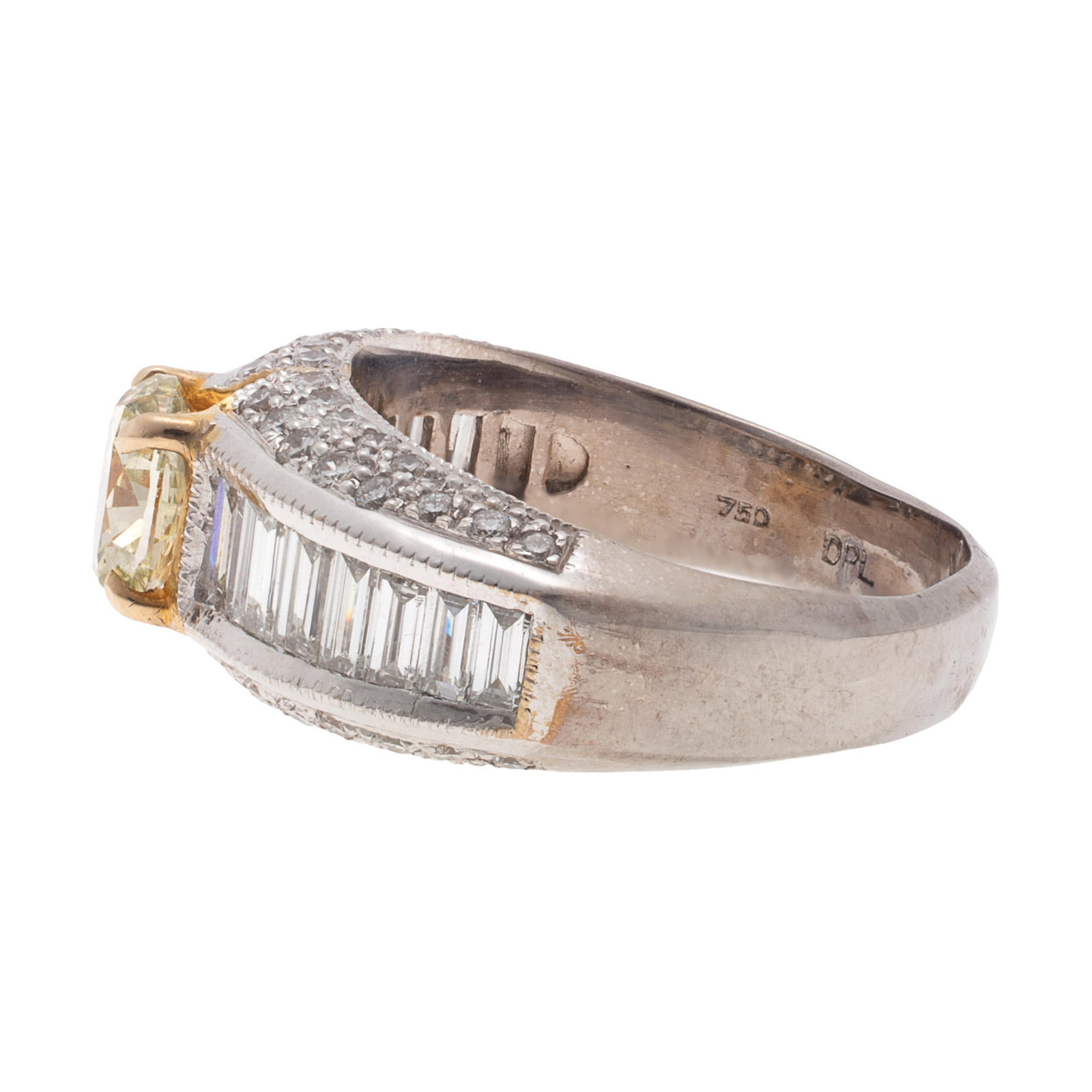 Colored Diamond, Diamond, 18k Ring - 2